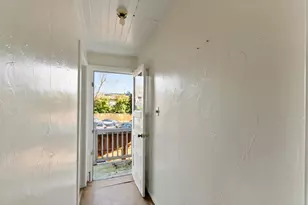 913 24th St, Sacramento, CA 95816 - Photo 18