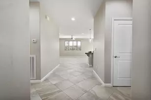 8221 Peak Forest Way, Elk Grove, CA 95757 - Photo 10