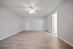 1001 W Lincoln Rd, Stockton, CA 95207 - Photo 18