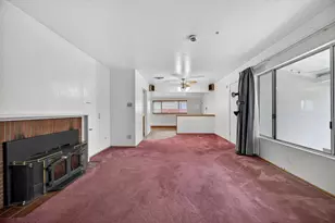 4956 J Pkwy, Sacramento, CA 95823 - Photo 6