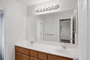 1239 Jewel Flower Dr, Patterson, CA 95363 - Photo 18