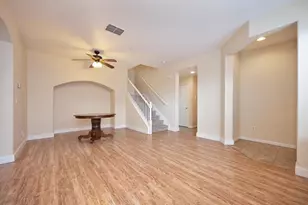 2030 Sierra View Cir, Lincoln, CA 95648 - Photo 10