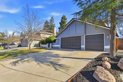 7300 Saltgrass Way, Elk Grove, CA 95758 - Photo 2