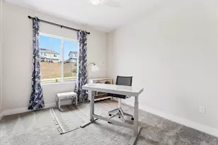 3381 Rock Springs Ranch Dr, Folsom, CA 95630 - Photo 16