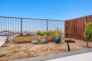 3381 Rock Springs Ranch Dr, Folsom, CA 95630 - Photo 38