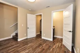 1913 5th St, Sacramento, CA 95811 - Photo 26