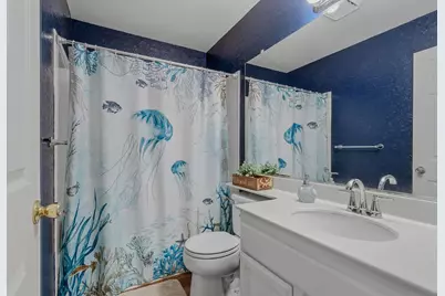 8386 Hillsbrook Drive, Antelope, CA 95843 - Photo 18