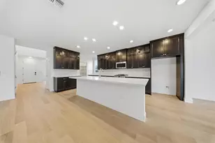1401 Marmo Cir, Roseville, CA 95757 - Photo 2