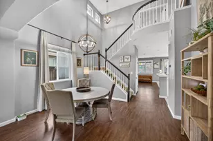 9740 Sage Thrasher Cir, Elk Grove, CA 95757 - Photo 2