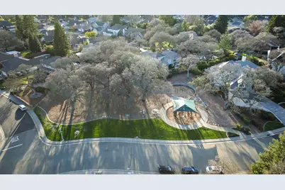 1068 Kensington Drive, Roseville, CA 95661 - Photo 62