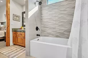 23461 Alexis Dr, Auburn, CA 95602 - Photo 22