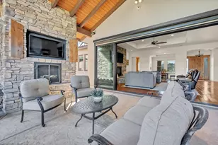 23461 Alexis Dr, Auburn, CA 95602 - Photo 40