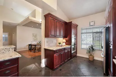9582 Castledale Court, Elk Grove, CA 95758 - Photo 10