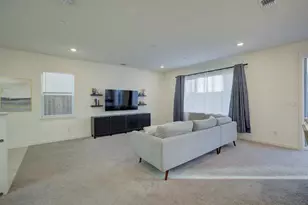 2041 Milky Way Cir, Roseville, CA 95747 - Photo 6