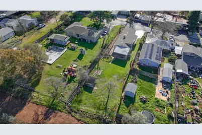 12125 Holly Vista Way, Auburn, CA 95603 - Photo 38