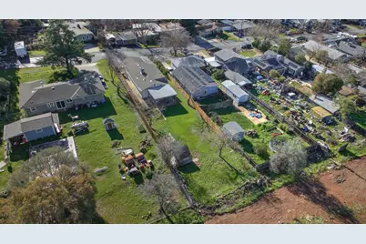 12125 Holly Vista Way, Auburn, CA 95603 - Photo 40