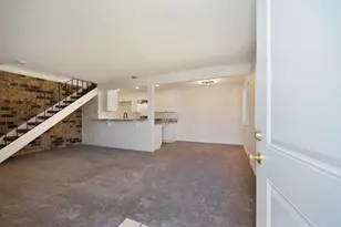 4620 Greenholme Dr, Sacramento, CA 95842 - Photo 4