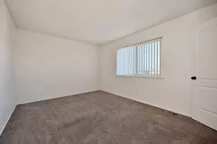 4620 Greenholme Dr, Sacramento, CA 95842 - Photo 16