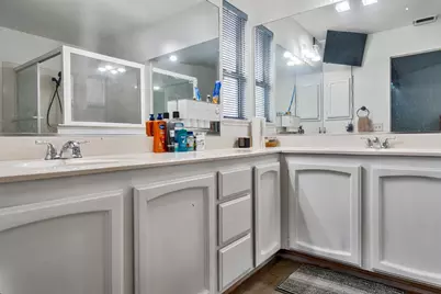 7669 Zephyr Hills Way, Antelope, CA 95843 - Photo 18