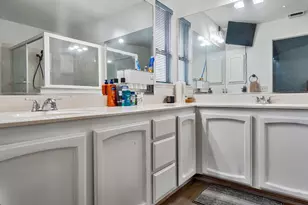 7669 Zephyr Hills Way, Antelope, CA 95843 - Photo 18