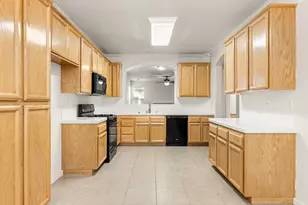 1863 Ravenna Way, Roseville, CA 95747 - Photo 22