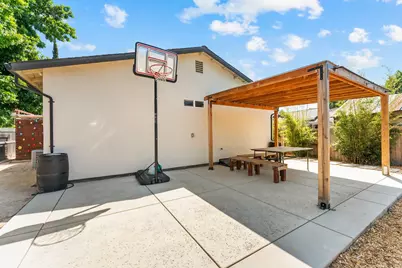 5060 Mendocino Boulevard, Sacramento, CA 95820 - Photo 40