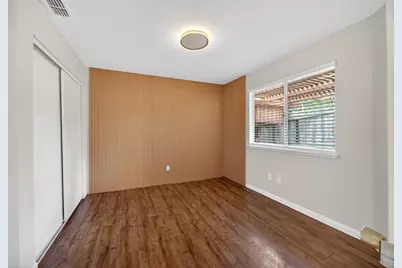 7813 Shimmer River Lane, Citrus Heights, CA 95610 - Photo 18