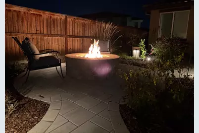 242 McKays Point Pl, West Sacramento, CA 95605 - Photo 8