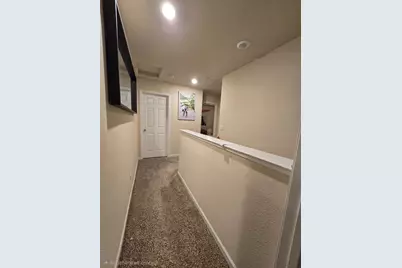 240 Maidenbrook Lane, Sacramento, CA 95823 - Photo 14