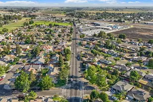 700 S Berkeley Ave, Turlock, CA 95380 - Photo 36