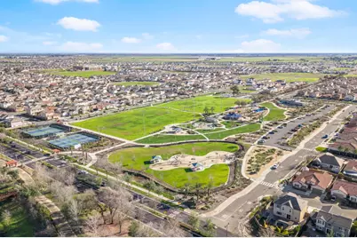 7908 Dearne Way, Elk Grove, CA 95757 - Photo 36