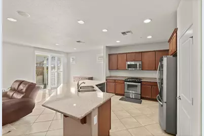 7908 Dearne Way, Elk Grove, CA 95757 - Photo 16