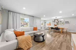 5879 Lorraine Ct, Sacramento, CA 95817 - Photo 2