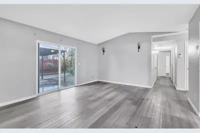 718 Castle Oaks Drive, Stockton, CA 95210 - Photo 8