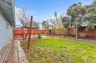 718 Castle Oaks Dr, Stockton, CA 95210 - Photo 24