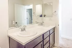 8434 Stellata Ln, Elk Grove, CA 95758 - Photo 32