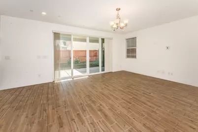 8434 Stellata Lane, Elk Grove, CA 95758 - Photo 6