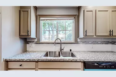 3304 Churchill Road, Sacramento, CA 95864 - Photo 6