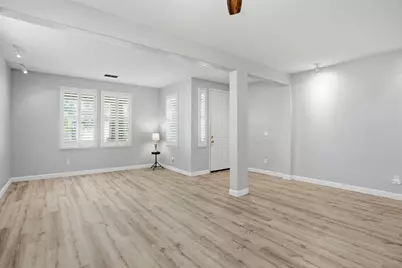 2504 Lark Sparrow Way, Elk Grove, CA 95757 - Photo 6