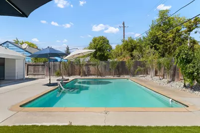 7409 East Parkway, Sacramento, CA 95823 - Photo 4