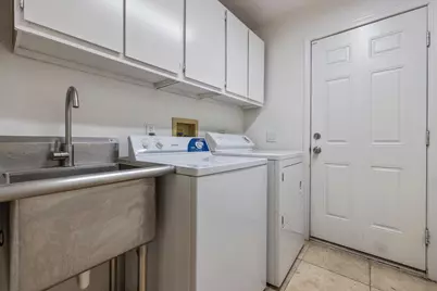 931 Amberwood Road, Sacramento, CA 95864 - Photo 40