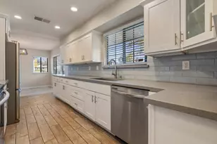 931 Amberwood Rd, Sacramento, CA 95864 - Photo 16