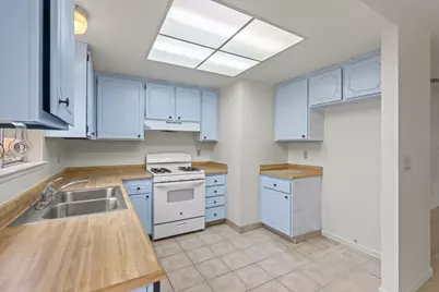 9482 Countryroads Drive, Sacramento, CA 95827 - Photo 12