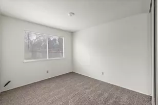 9482 Countryroads Dr, Sacramento, CA 95827 - Photo 20