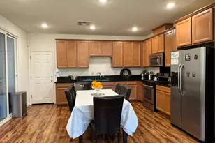 10849 Barden Dr, Rancho Cordova, CA 95670 - Photo 2