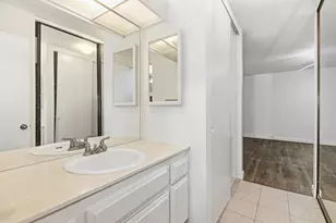 23 Adelphi Ct, Sacramento, CA 95825 - Photo 28