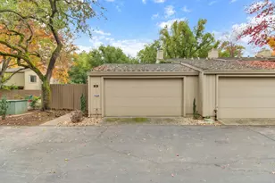 23 Adelphi Ct, Sacramento, CA 95825 - Photo 42