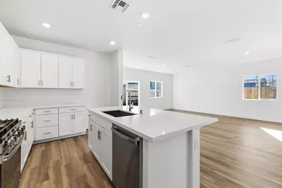 889 S Philip Avenue, Fowler, CA 93625 - Photo 20