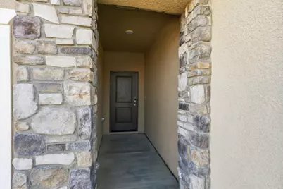 889 S Philip Avenue, Fowler, CA 93625 - Photo 4