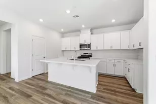 889 S Philip Ave, Fowler, CA 93625 - Photo 18